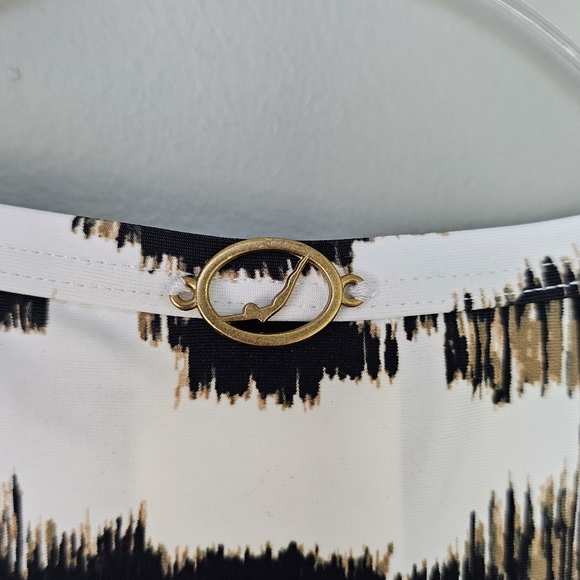 Jantzen Women's Zip Front Printed Swim Rash Guard Animal Print Zebra, Size 14 - Picture 5 of 7